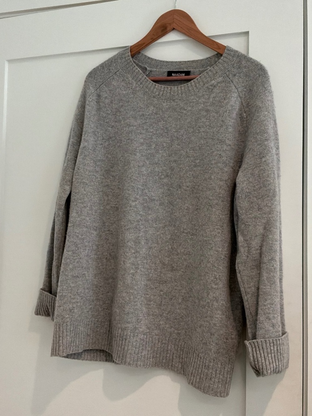 Naadam cashmere sweater, large in grey